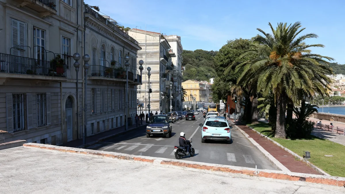 Nice : La justice impose le retour du double sens sur le quai des États-Unis