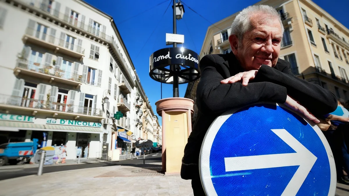 Nice : une œuvre de Ben remplacera le lion d'Orlinski